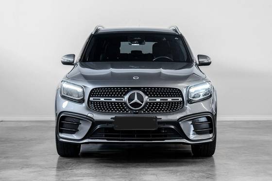 MERCEDES-BENZ GLB 220 2.0 MHEV AMG LINE 4MATIC 8G-DCT MERCEDES-BENZ GLB 220 2.0 MHEV AMG LINE 4MATIC 8G-DCT
